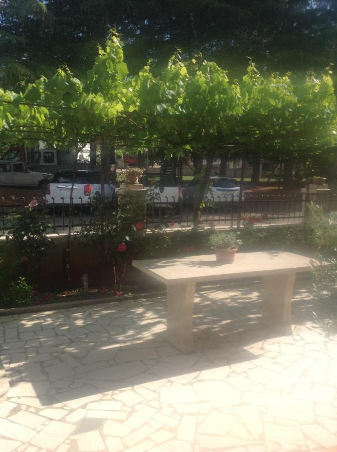 Vila Alma Porec Luaran gambar